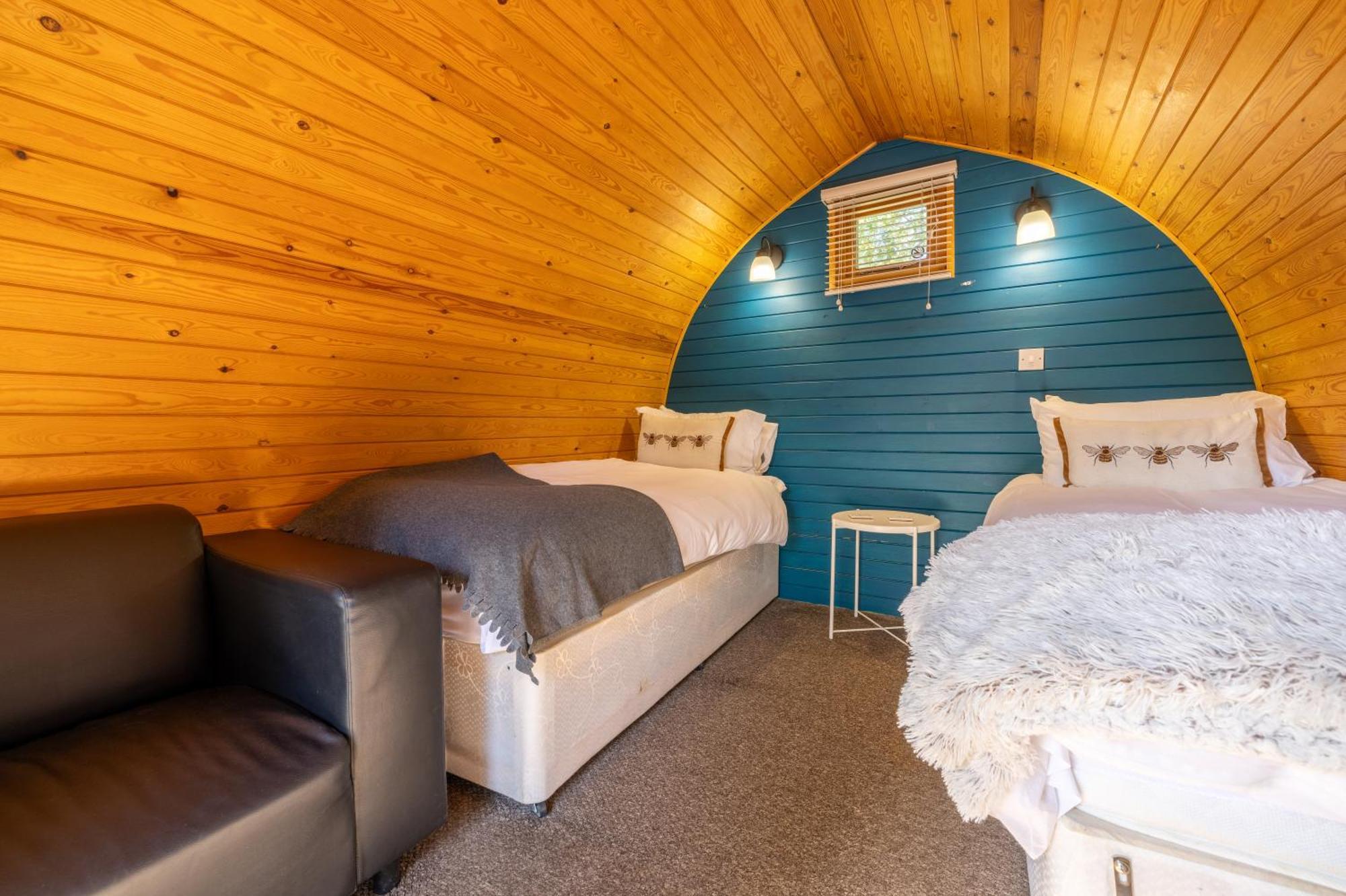 The Little Hide - Adult Only Camping Pods Wigginton  Exteriér fotografie