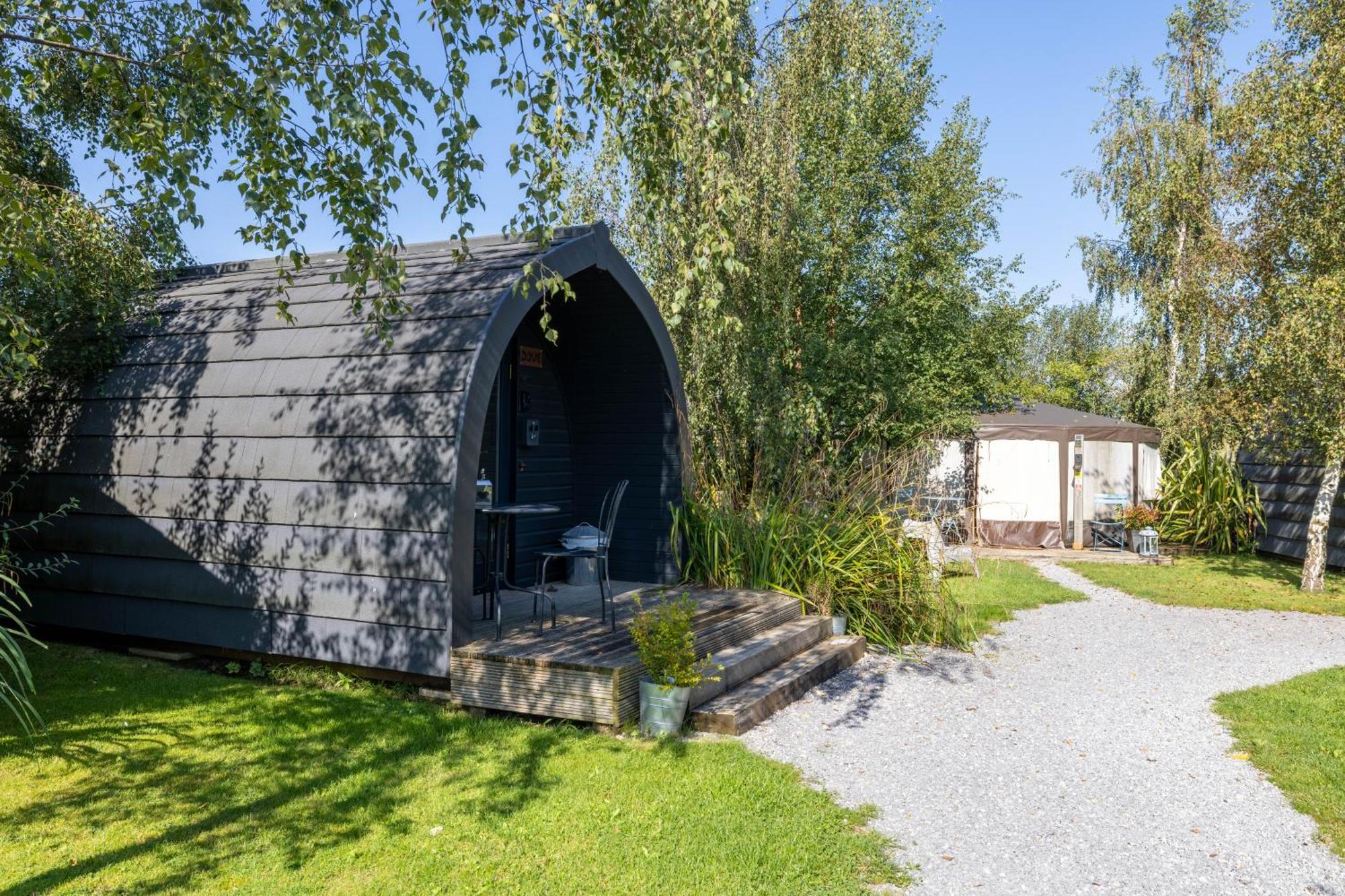 The Little Hide - Adult Only Camping Pods Wigginton  Exteriér fotografie