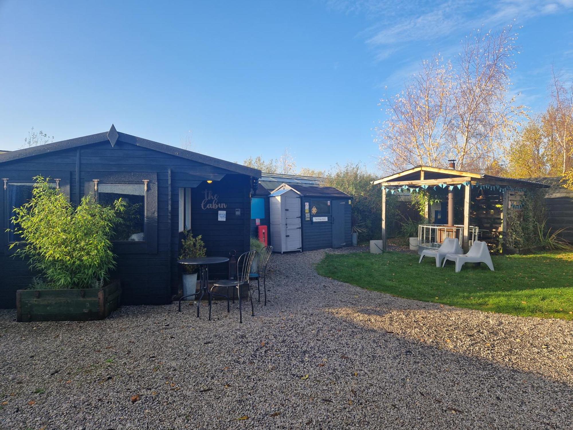 The Little Hide - Adult Only Camping Pods Wigginton  Exteriér fotografie