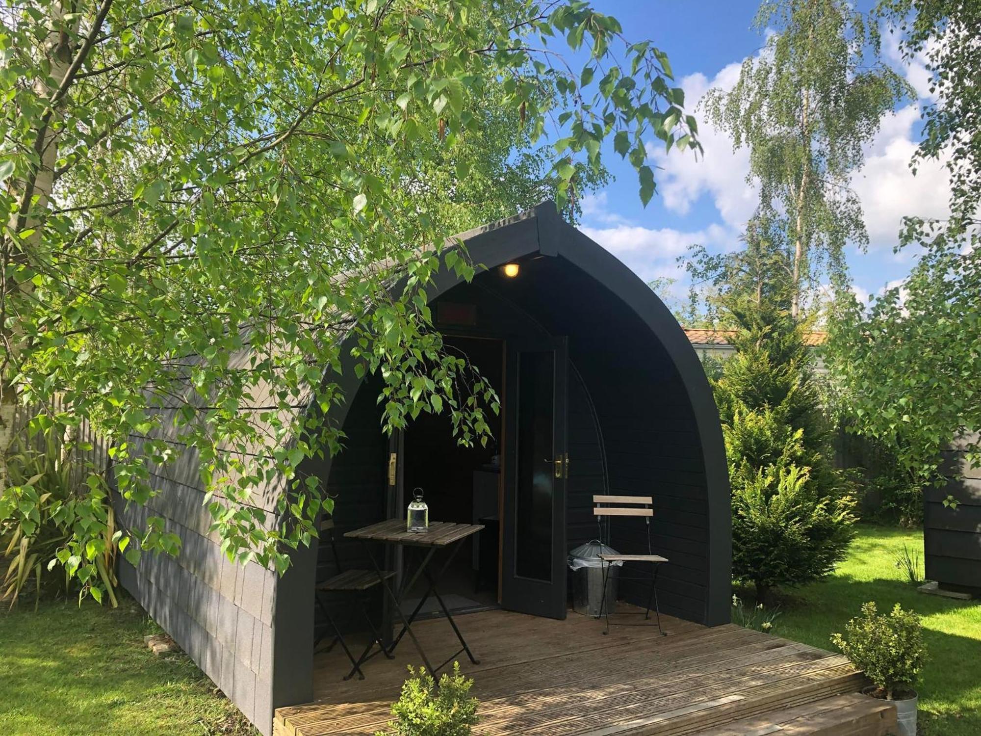 The Little Hide - Adult Only Camping Pods Wigginton  Exteriér fotografie